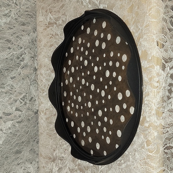 Pampered Chef: Microwave Chip Maker - Picture 5 of 6